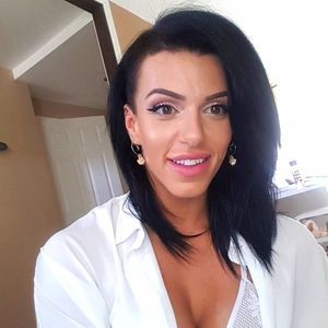 Meet your Posher, Selma